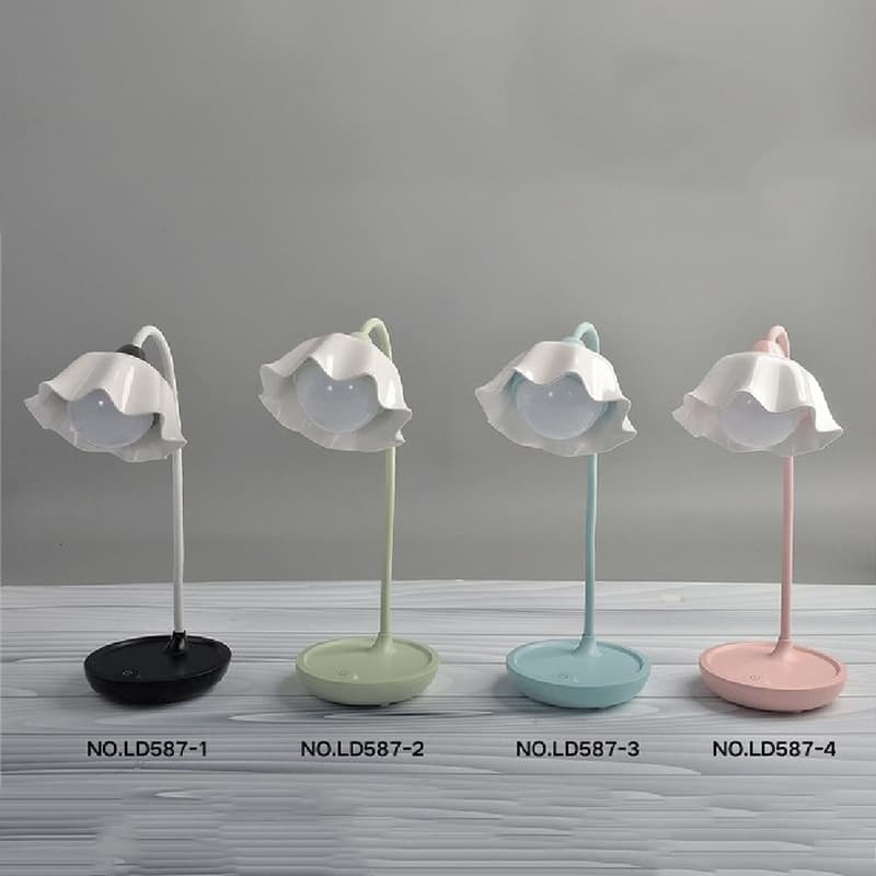 Flower Shaped Rechargeable LED Table Lamp thumbnail 5