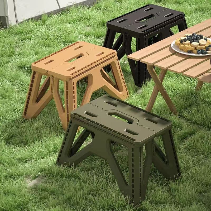 Folding Chair thumbnail 2