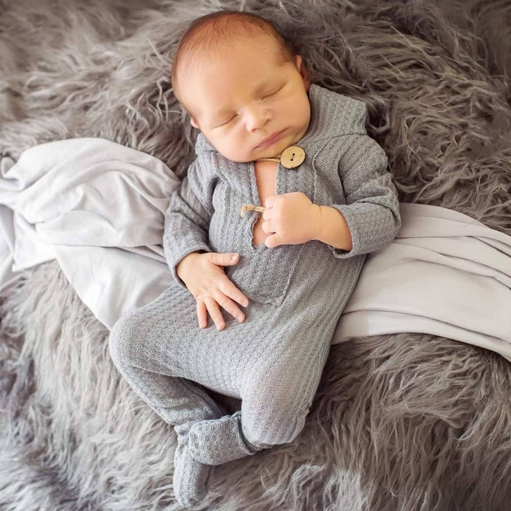 Baby knitted one-piece studio photo suit thumbnail 9