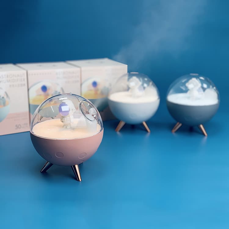 Astronaut Led Night Light 350Ml Humidifier 2000Mah thumbnail 4