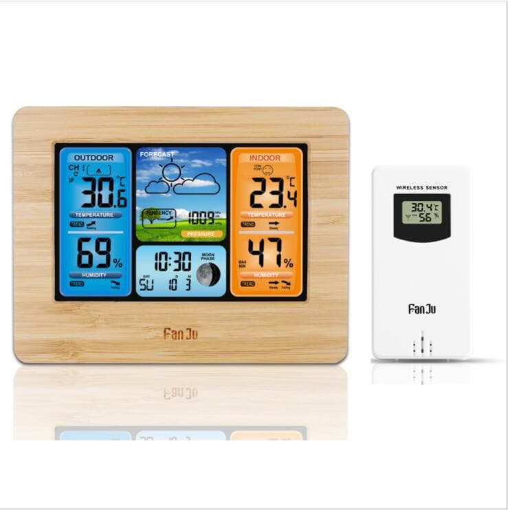 Wireless Weather Station Clock With Outdoor Sensor thumbnail 3