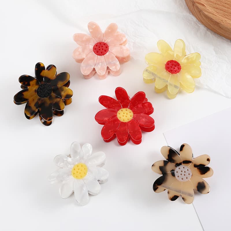 Cute handmade hair clips thumbnail 6