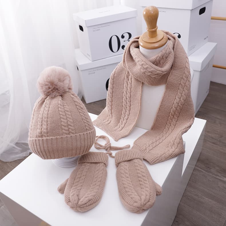 Kids Winter Scarf Set thumbnail 5