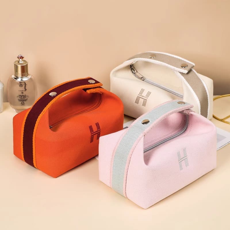 Canvas Portable Travel Cosmetic Bag thumbnail 2