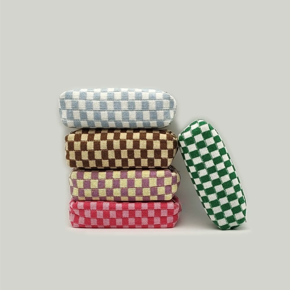 Knitted Plaid Pencil Pouch thumbnail 2