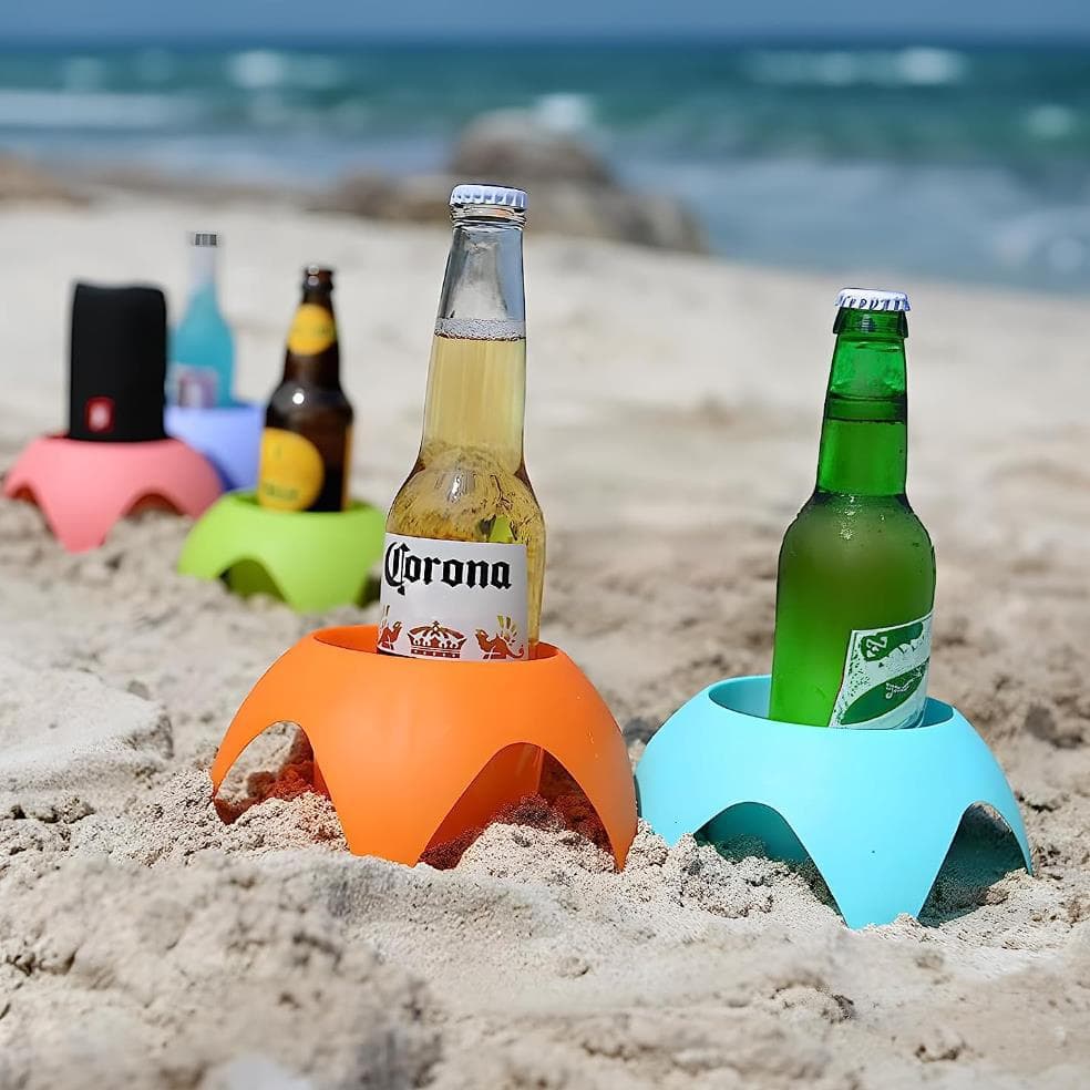 Plastic Beach Cup Holders thumbnail 7
