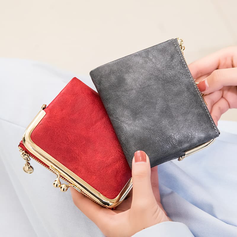 Ladies' coin purse with zipper and snap closure lock. thumbnail 5
