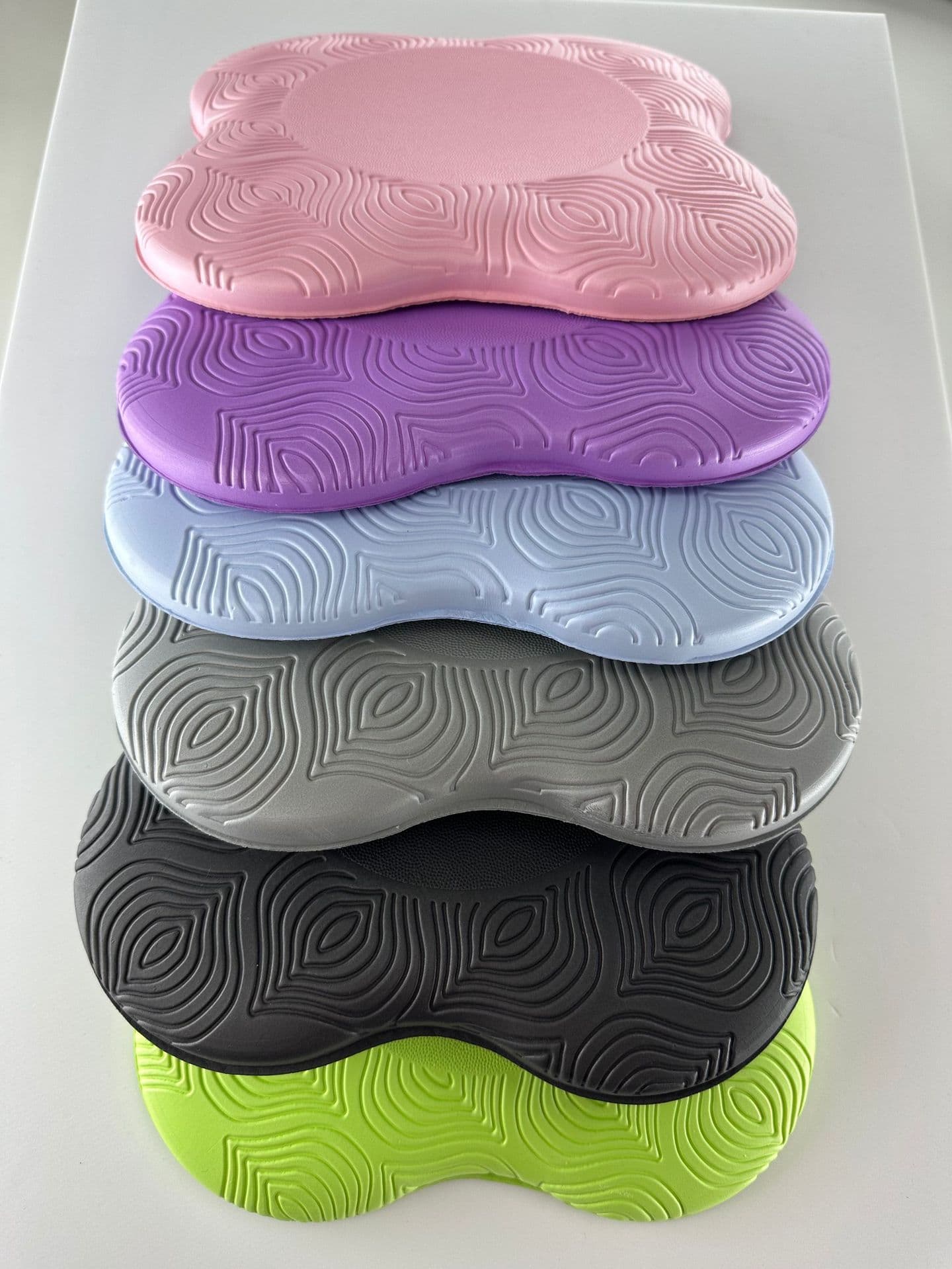 Yoga Knee Pad Cushion thumbnail 3