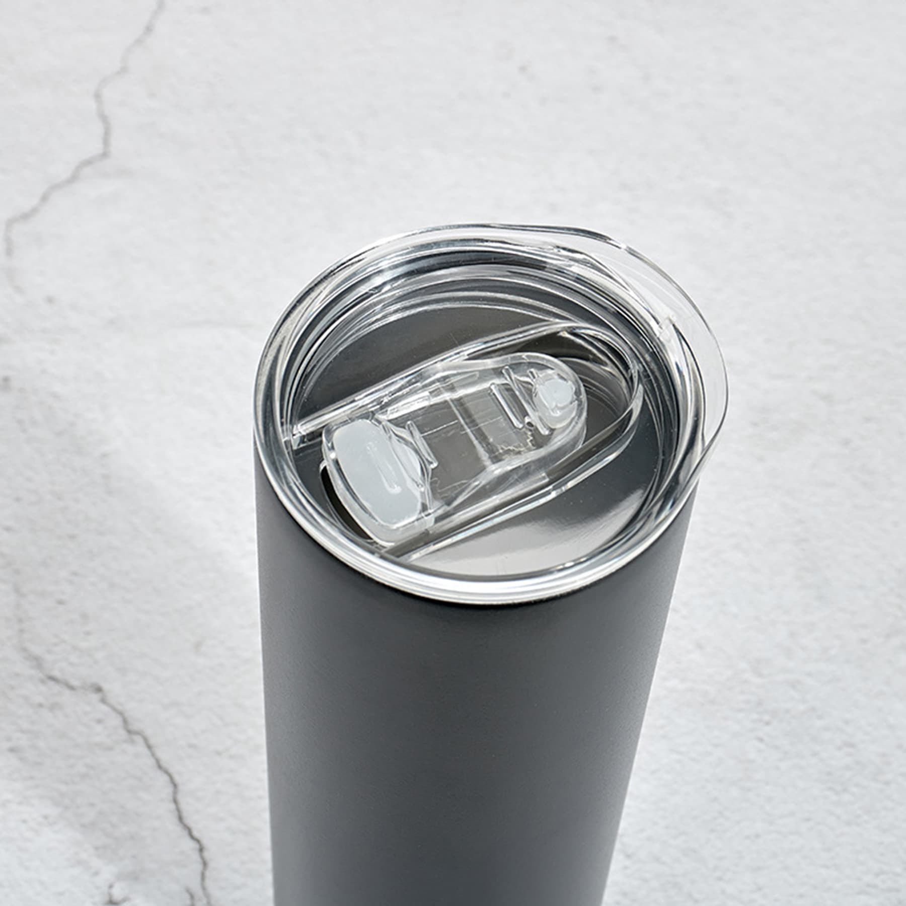 20oz Skiny Vacuum Insulated Tumbler with lid thumbnail 2