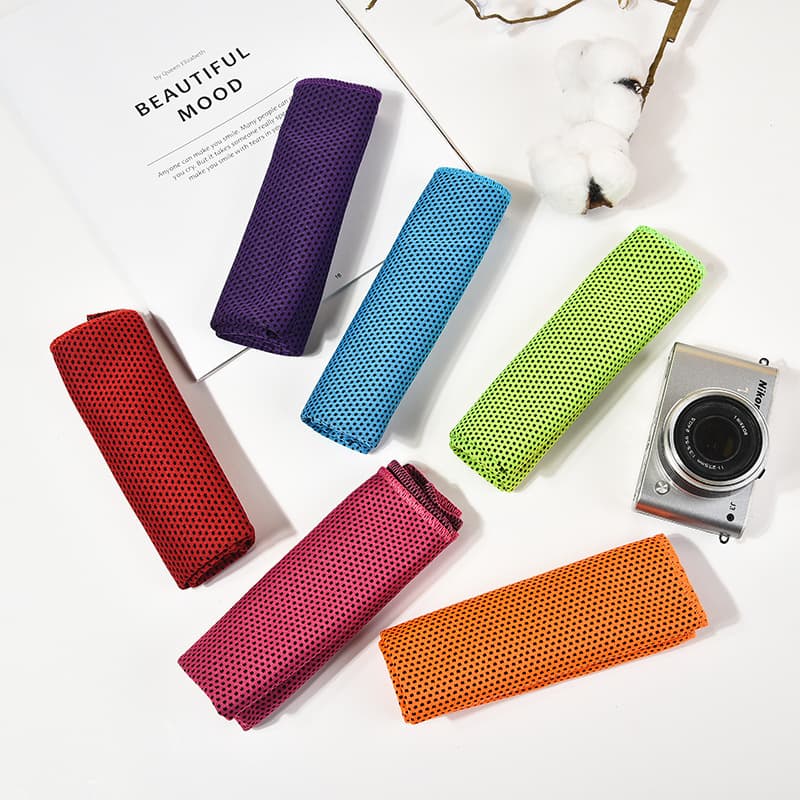 Super Dry Cooling Towel thumbnail 3