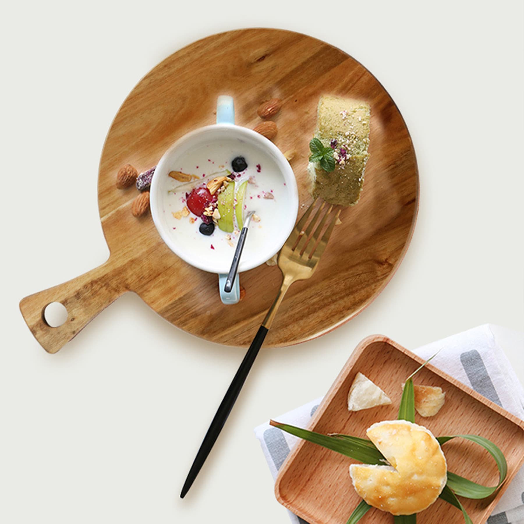12" Cutting Board Wooden Pizza Board thumbnail 2