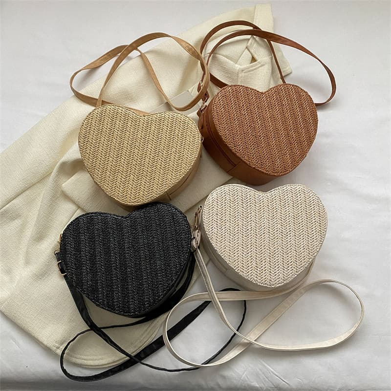 PU Straw Heart-shaped Bag thumbnail 5