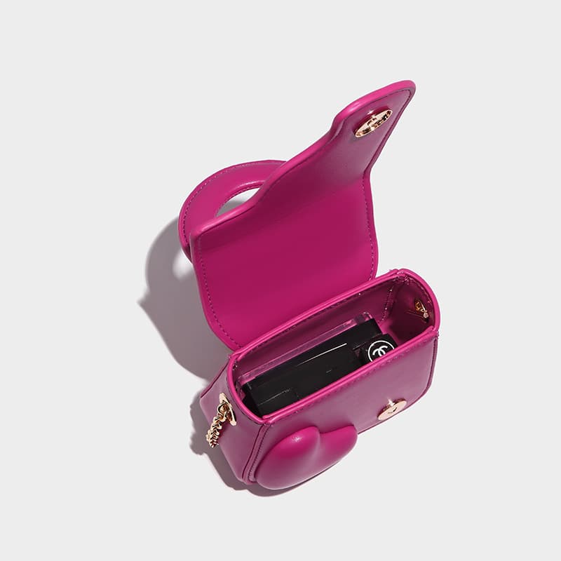 PU Leather Chain Love Shaped Crossbody Bag thumbnail 8