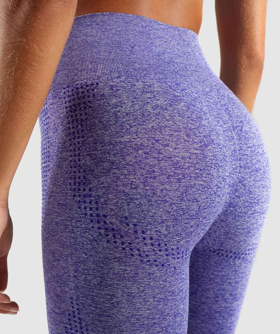 Seamless Yoga Pants thumbnail 2