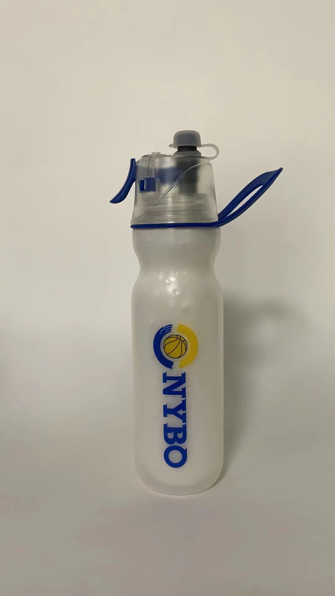 590Ml Misting Water Bottle Outoor thumbnail 2