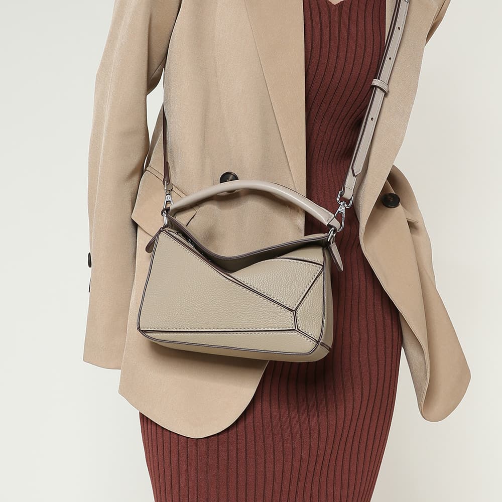 One Shoulder Geometric Portable Cross-Body Bag For Women thumbnail 4