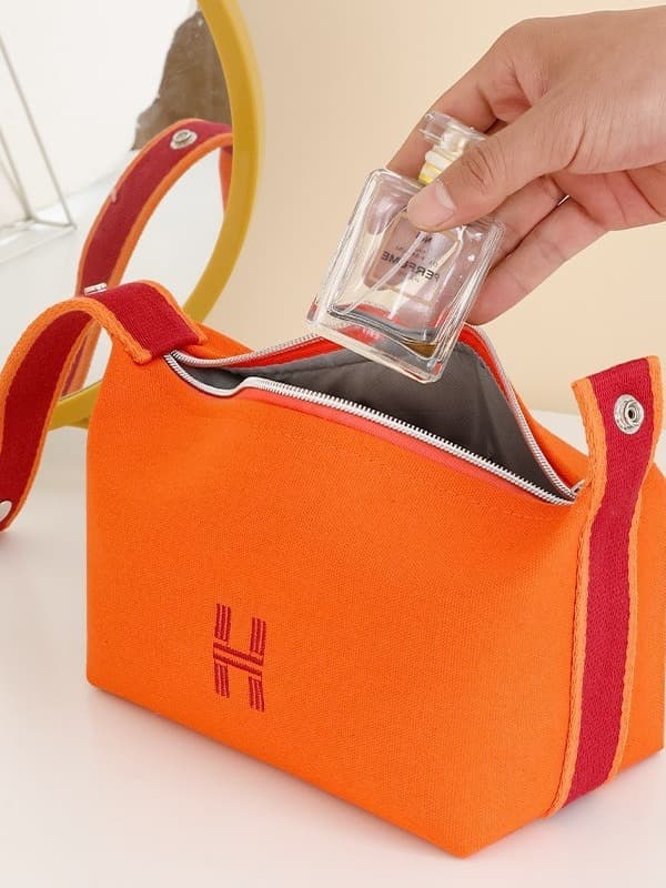 Canvas Portable Travel Cosmetic Bag thumbnail 3