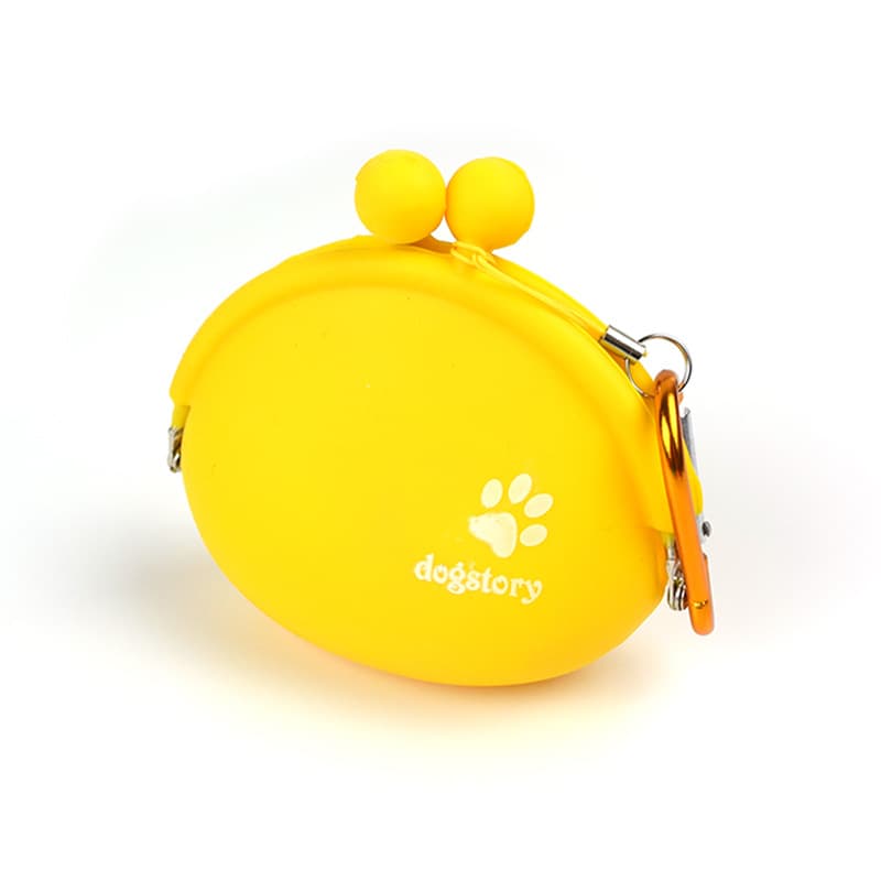 Portable Dog Treat Bag thumbnail 2