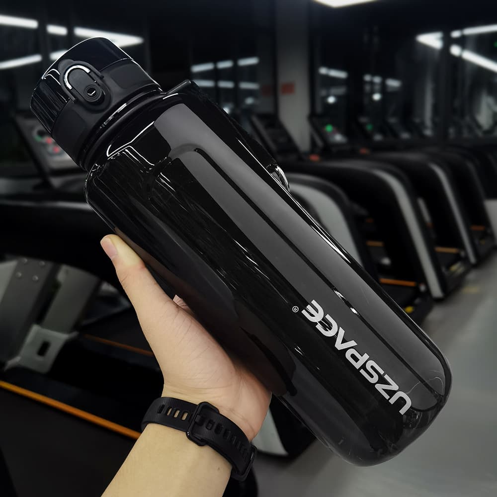 1500ml Sports Water Bottle thumbnail 4
