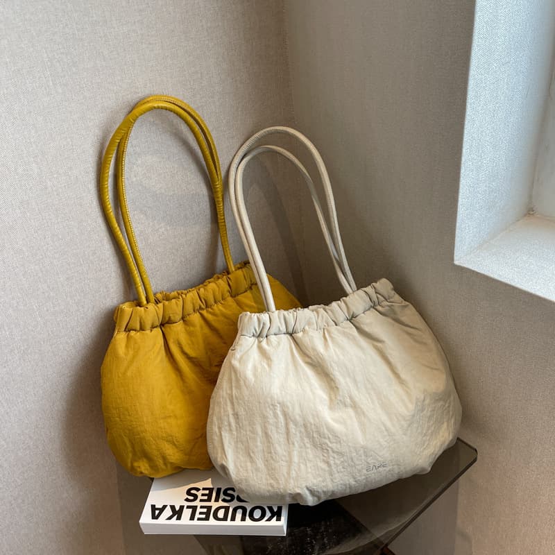 Nylon Fluffy Large Capacity Tote Shoulder Bag thumbnail 5