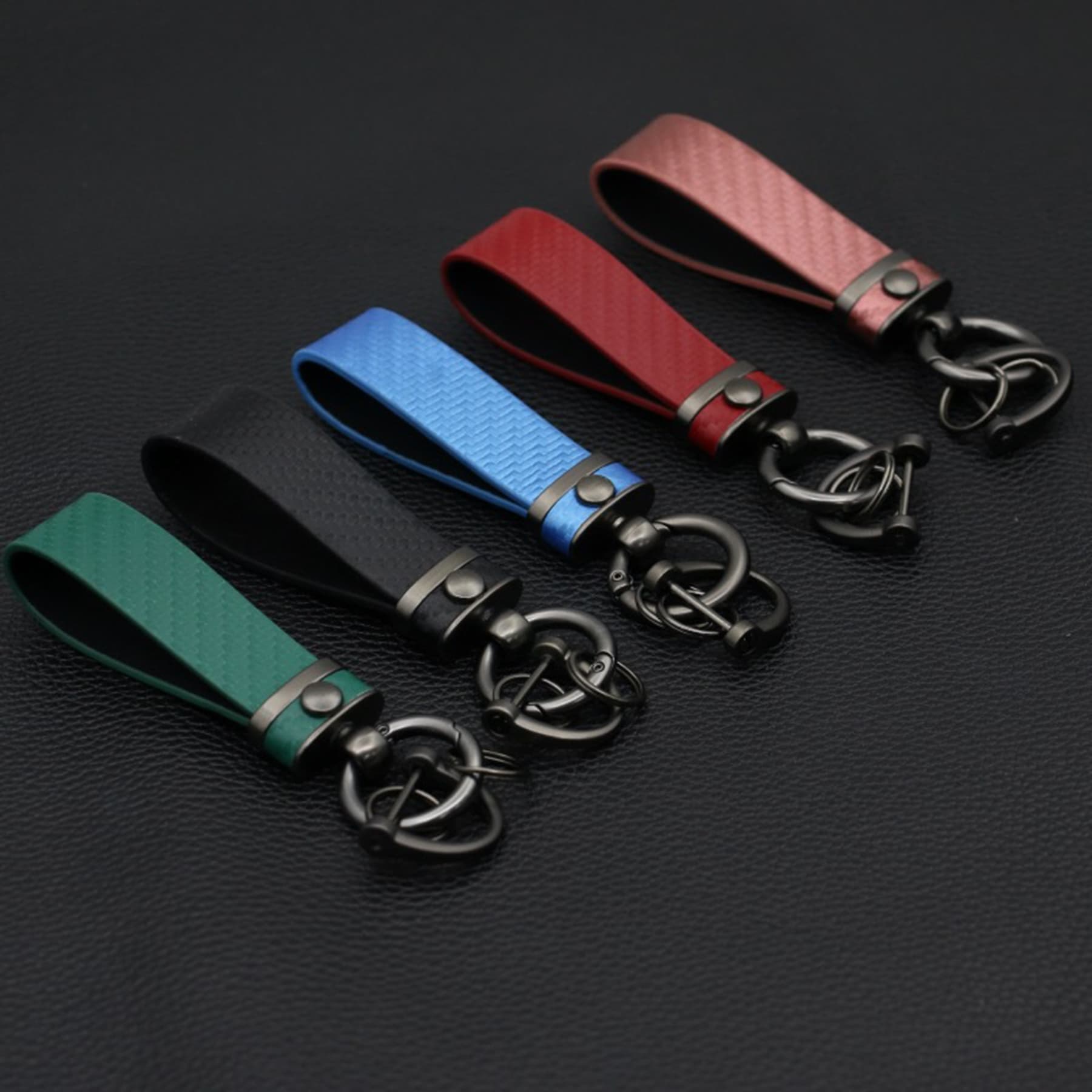 Carbon Fiber Leather Metal Car Keychain thumbnail 12