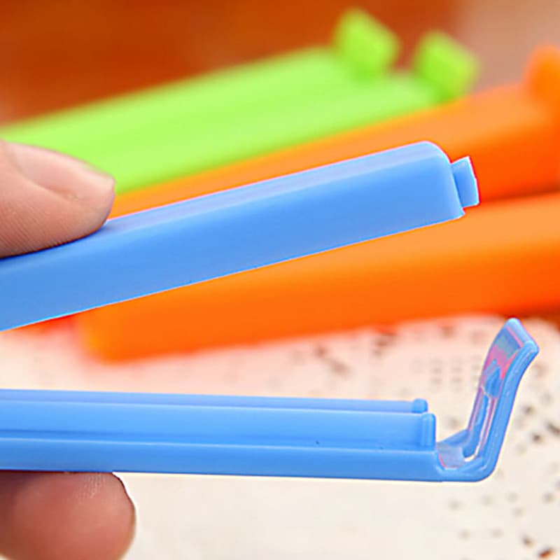 Plastic Food Bag Sealing Clip thumbnail 2