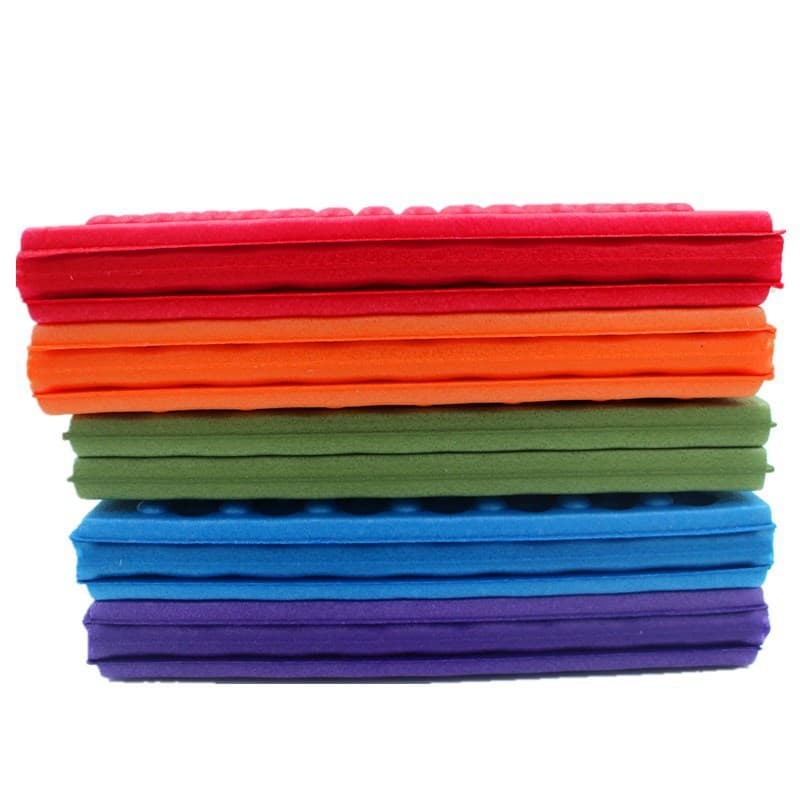 Outdoor Foldable Moisture-Proof Mat thumbnail 6