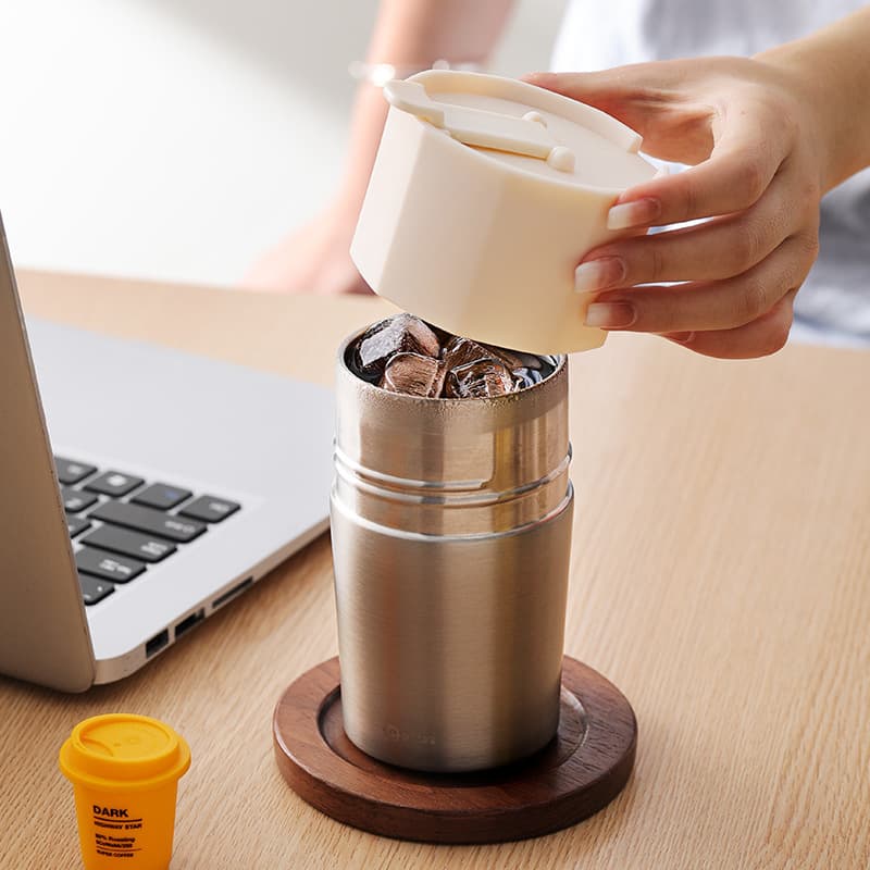 Portable Temperature Retention Double Layer Coffee Mug thumbnail 3