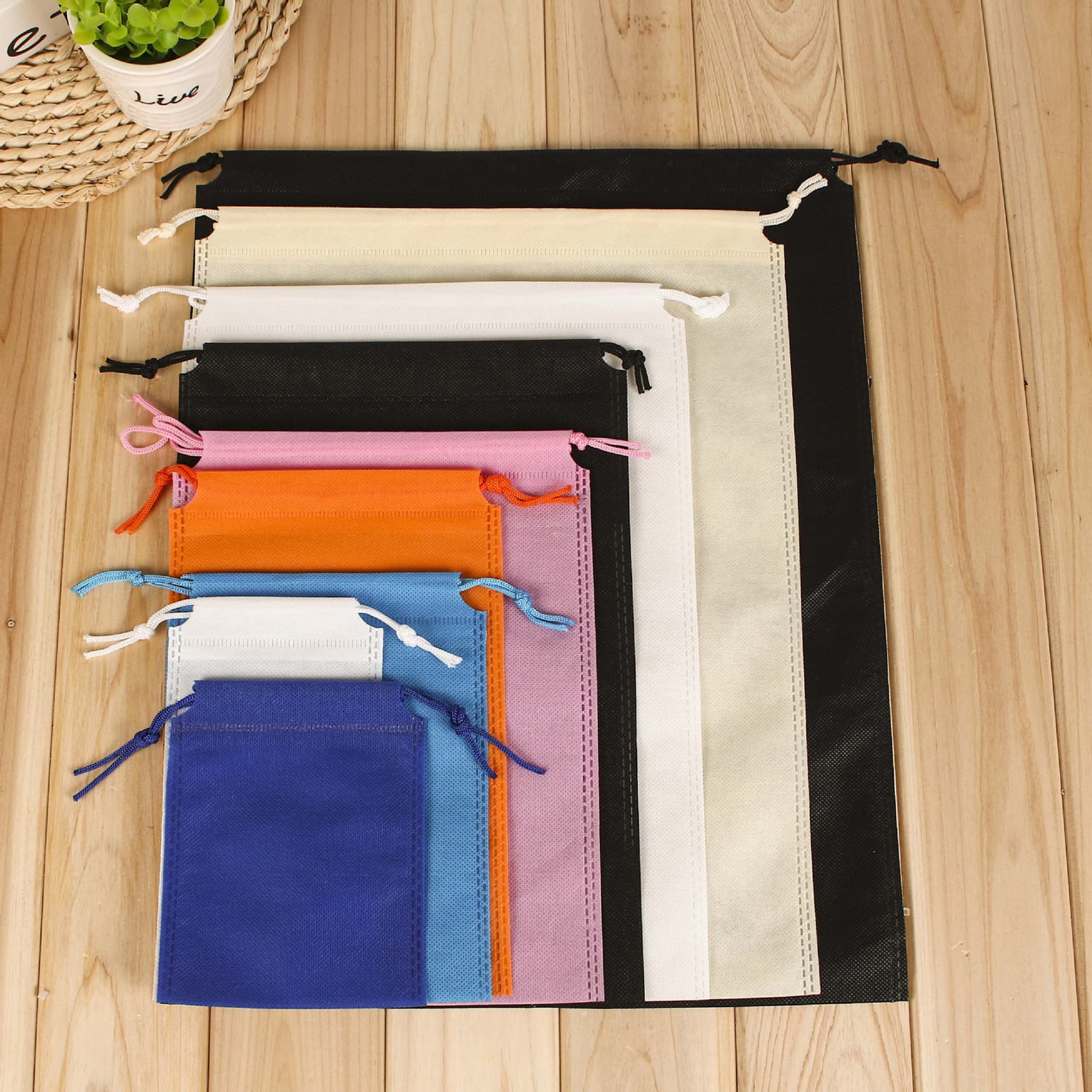 Non-woven Drawstring Shoes Organizer Bag thumbnail 14