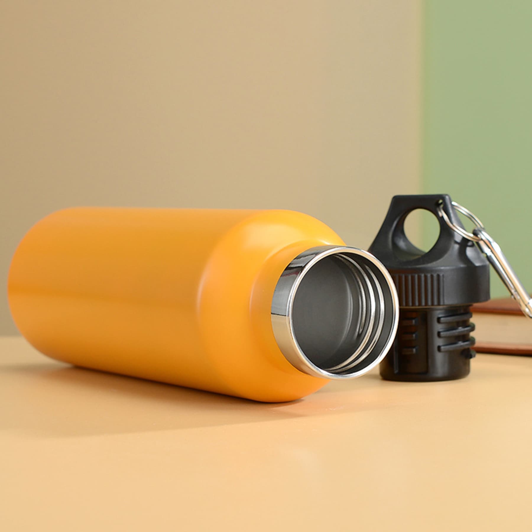 Double Walled Insulated Water Bottle 600ml thumbnail 4