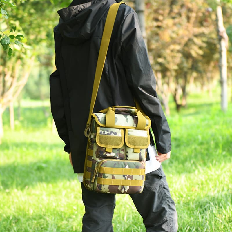 Outdoor Single Shoulder Bag thumbnail 12