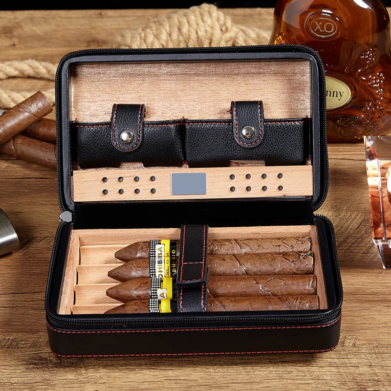 4 Finger Portable Travel Leather Cigar Case thumbnail 2