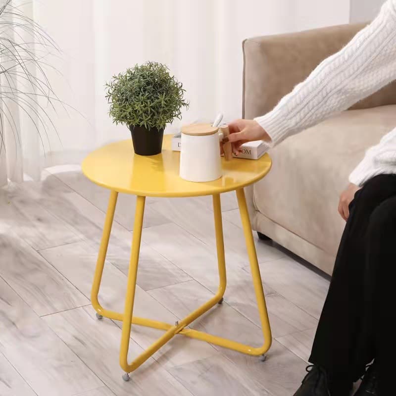 Outdoor Side Table thumbnail 2