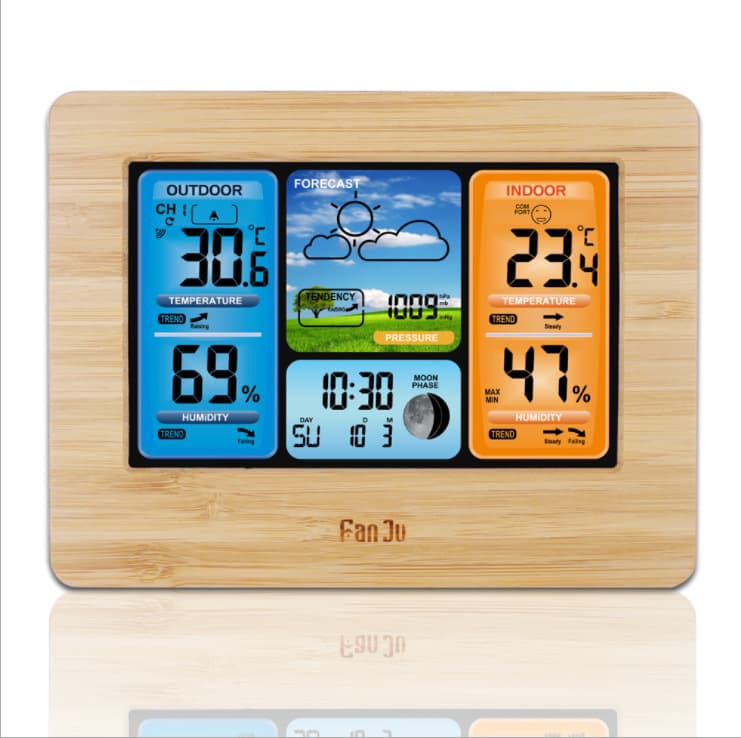Wireless Weather Station Clock With Outdoor Sensor thumbnail 2