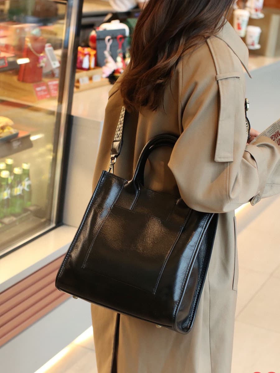 Vegan Leather Simple Vintage Shoulder Retro Handbag thumbnail 6