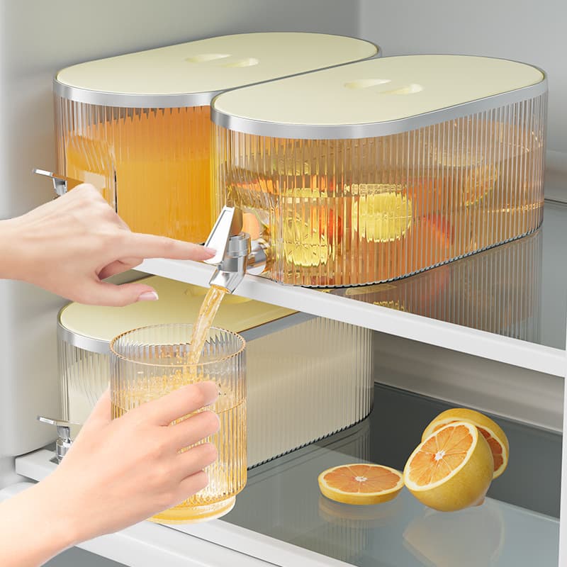 Cold Water Pitcher thumbnail 4