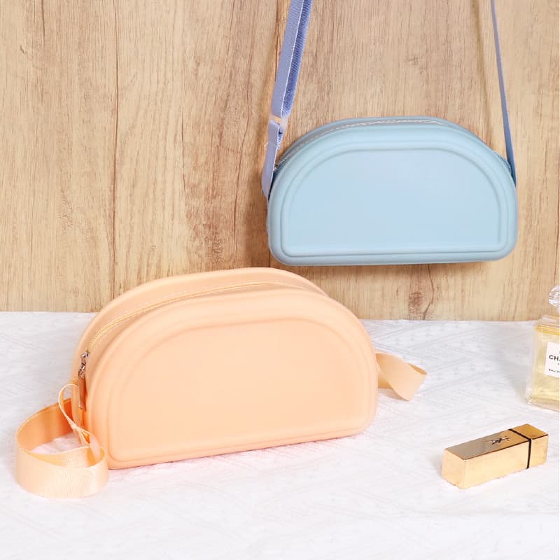Silicone Pocket cosmetics storage purse bag thumbnail 3