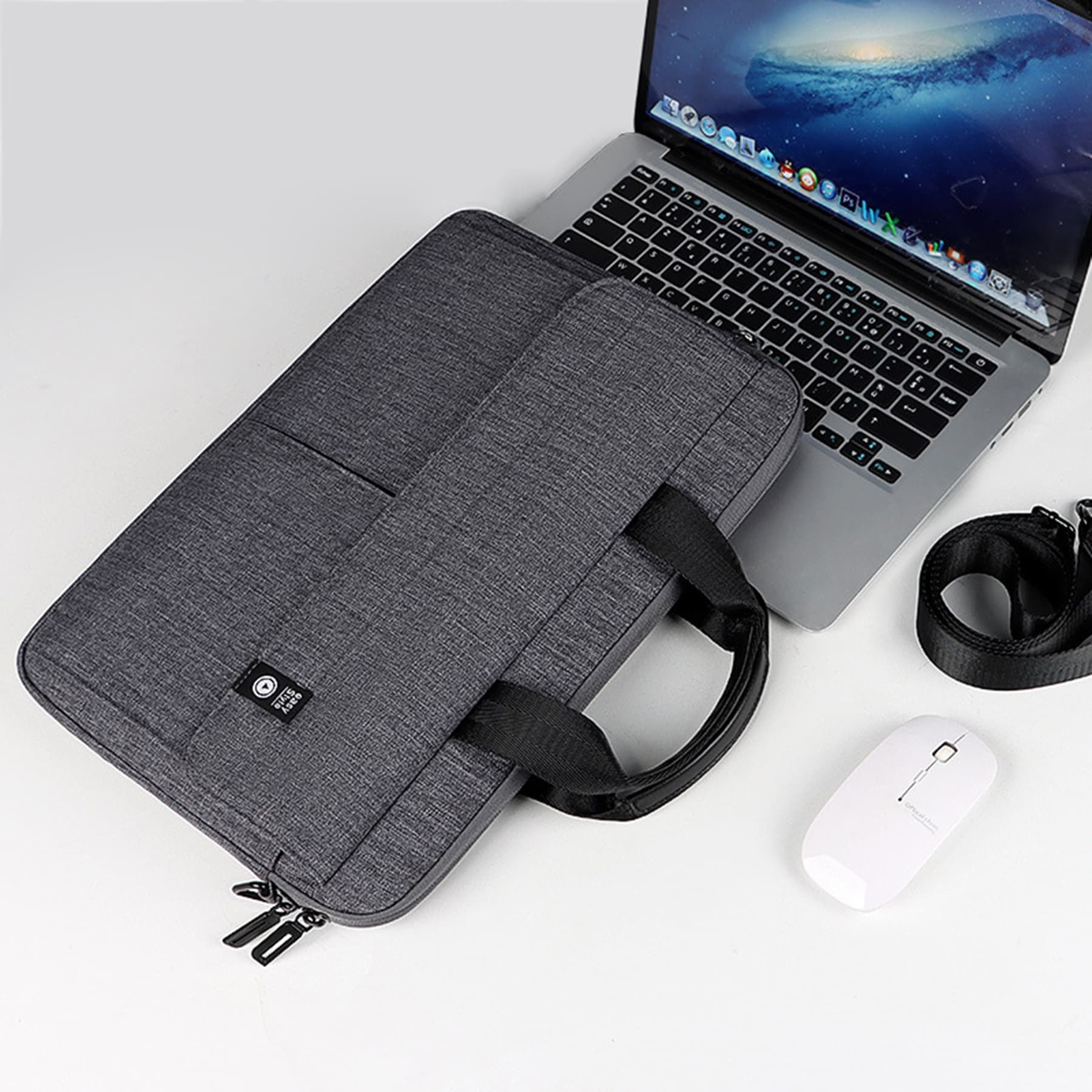 15.6" Laptop Messenger Bag thumbnail 6