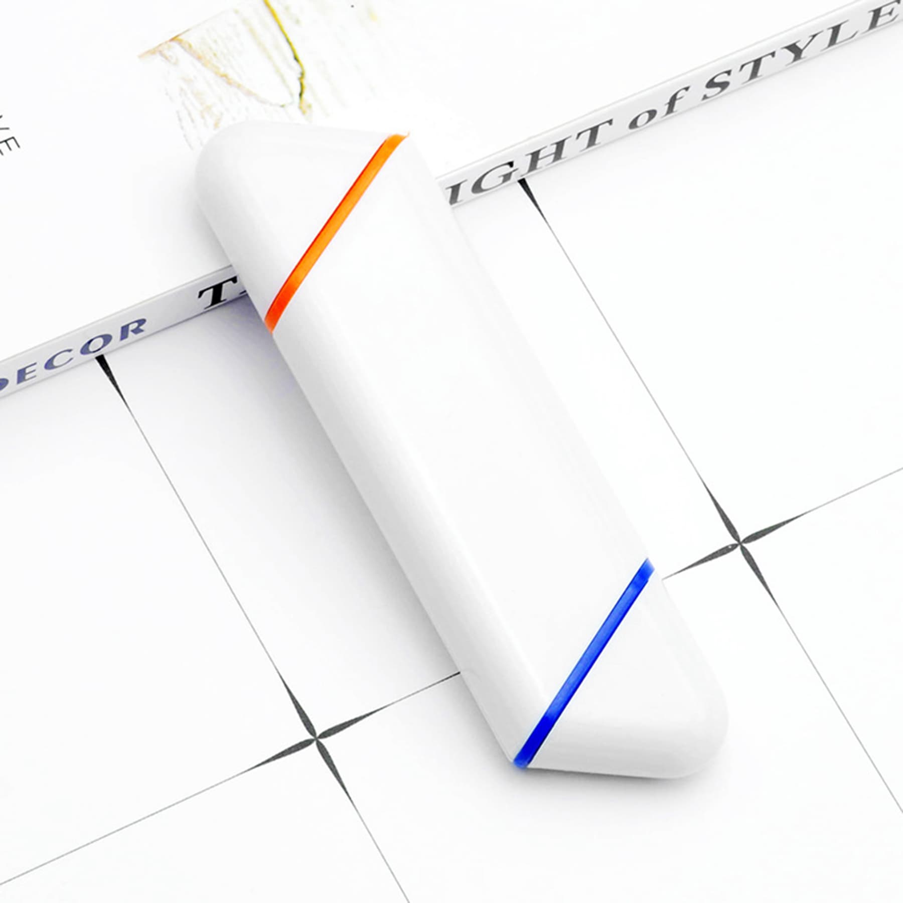 Lighter Dual-Ended Highlighter thumbnail 6