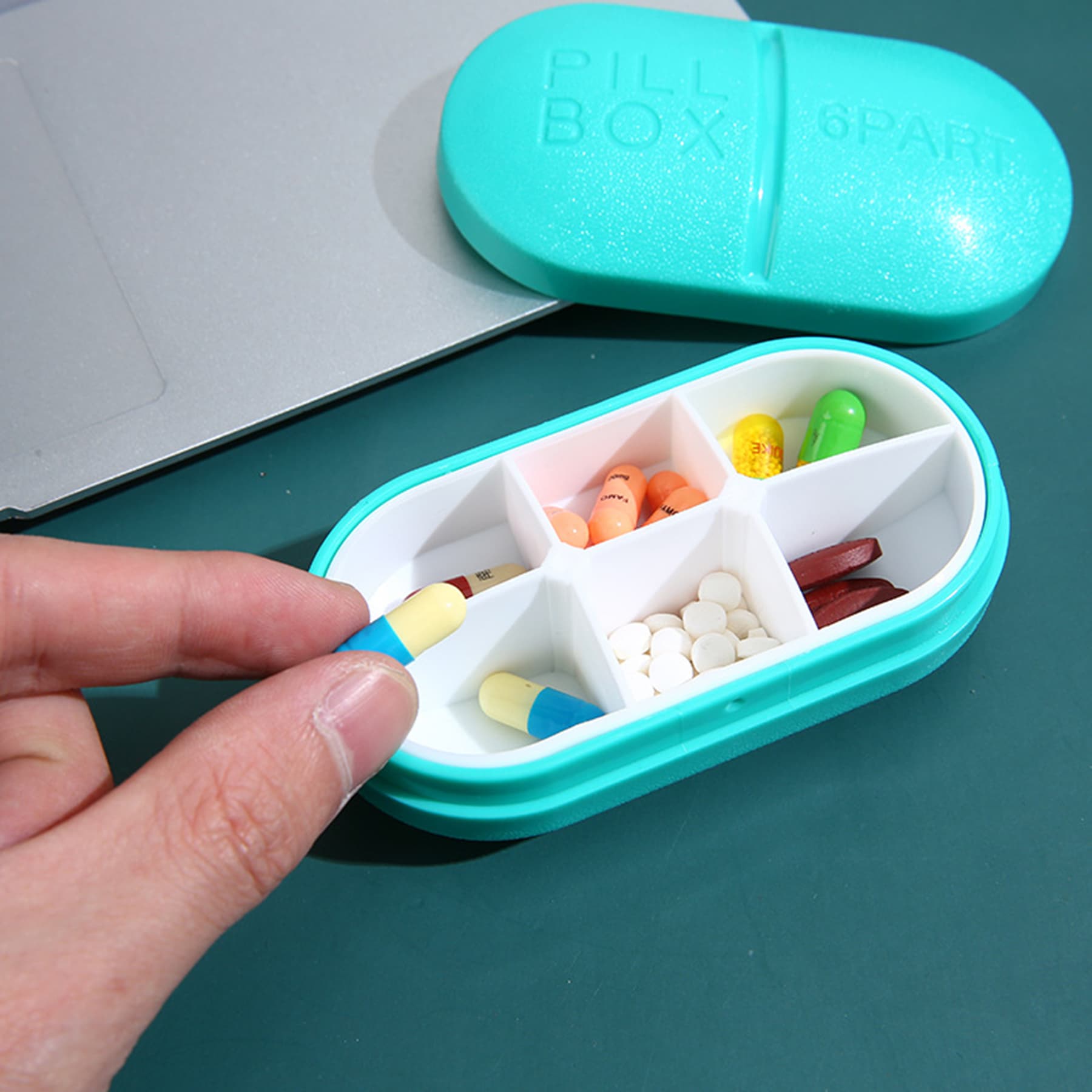 Oval 6 Compartment Pill Storage Box thumbnail 7
