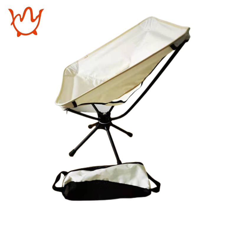 Outdoor Folding Chair thumbnail 2
