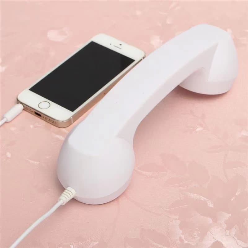 Wire Handset Receivers for a Mobile Phone thumbnail 2