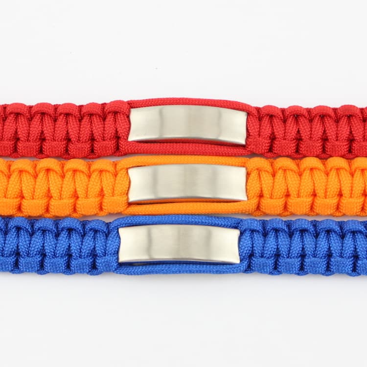 Paracord Bracelet with Metal Plate thumbnail 4