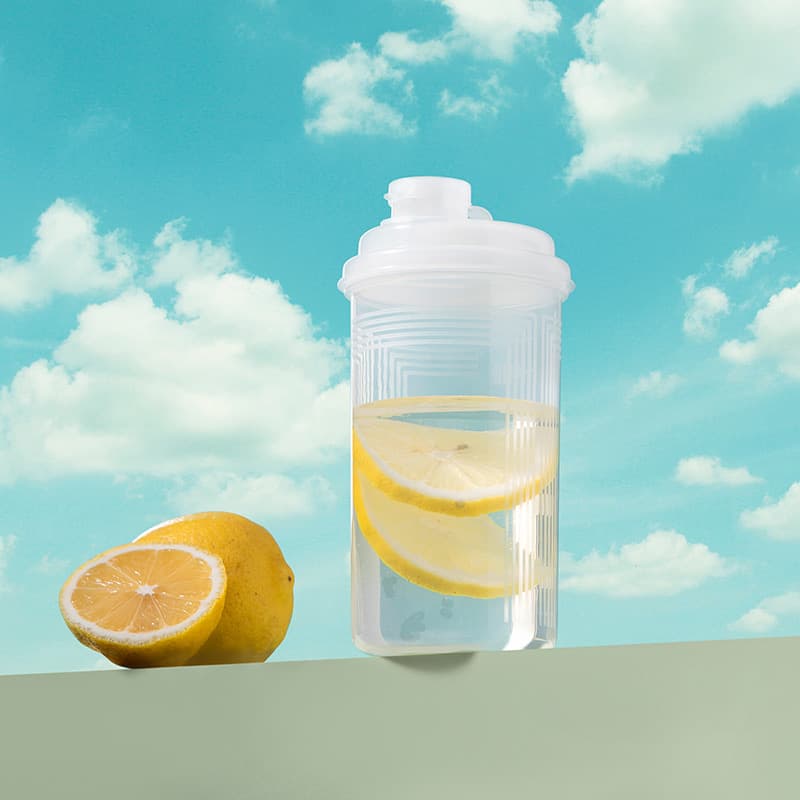 17.5oz Plastic clear graduated water bottle thumbnail 5