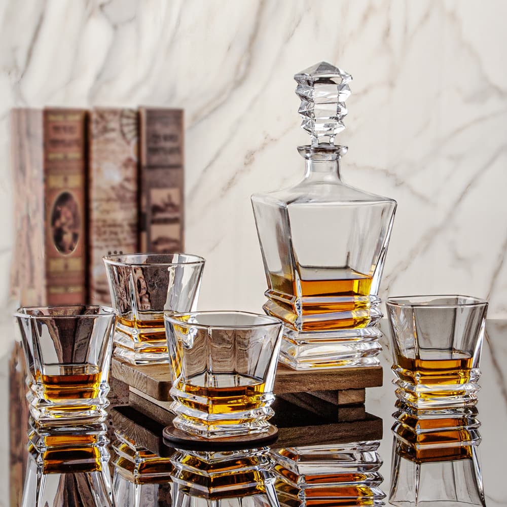 Crystal Glass Wine Cup Set