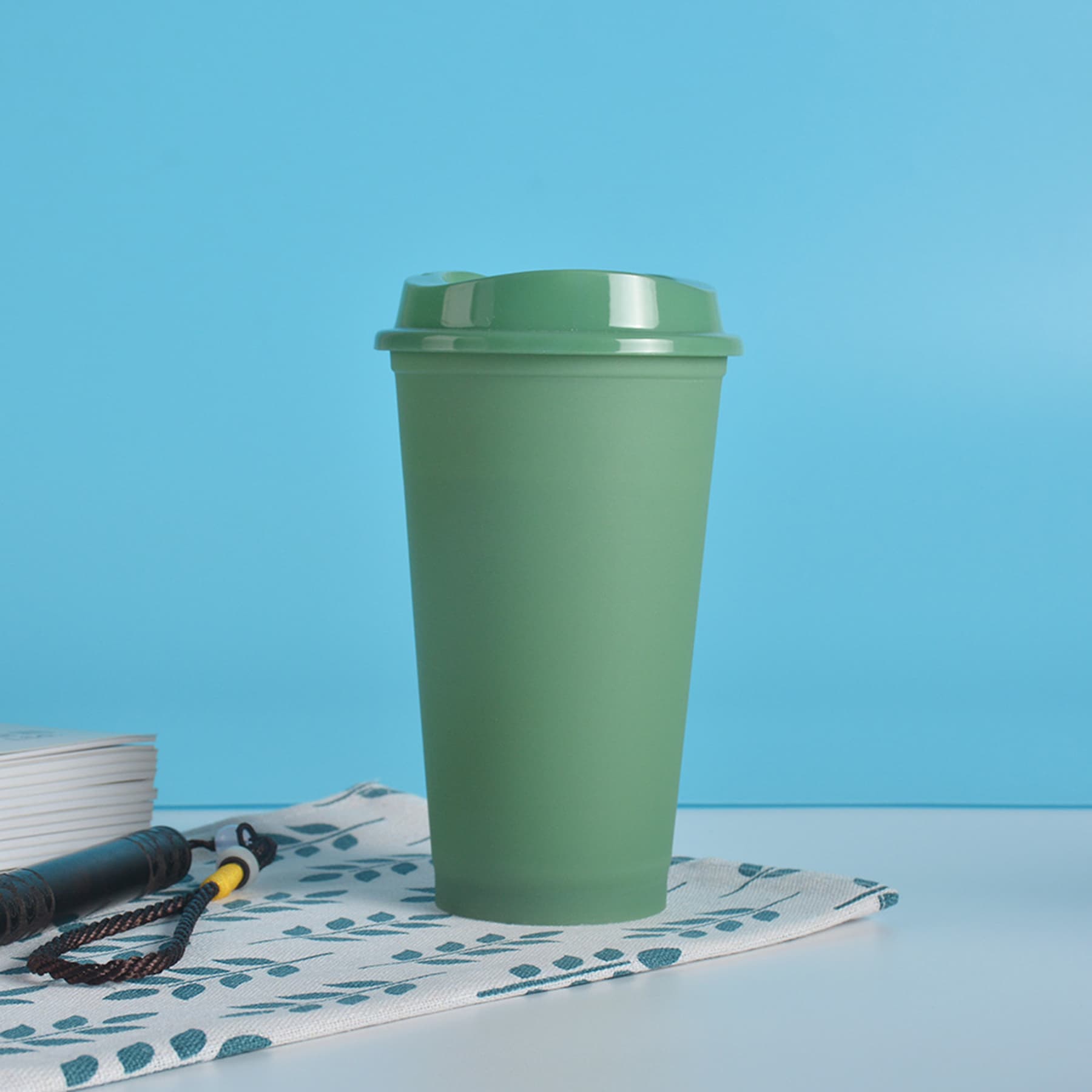 25 oz Tritan Water Bottle