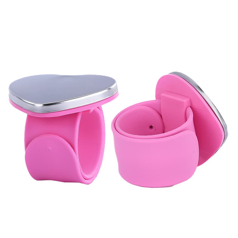 Magnetic Sewing Pincushion