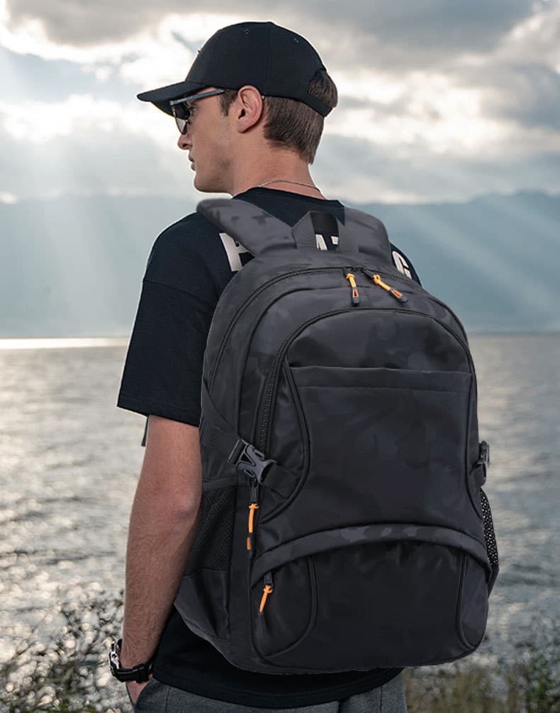 15.6 Inch Large Capacity Laptop Backpack w/ USB Port