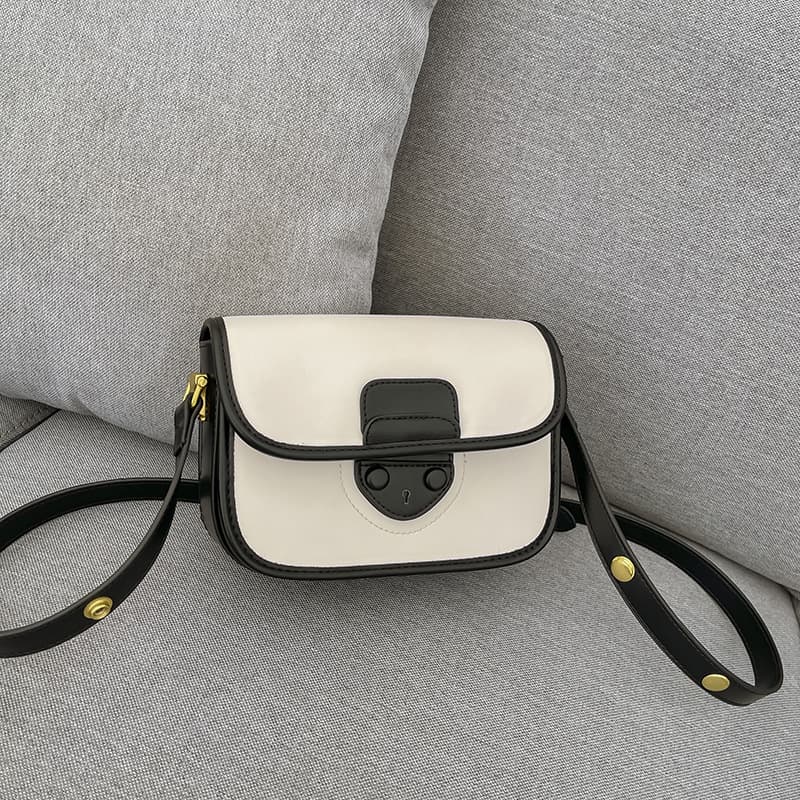 Solid-Color Single-Shoulder Small Square Bag