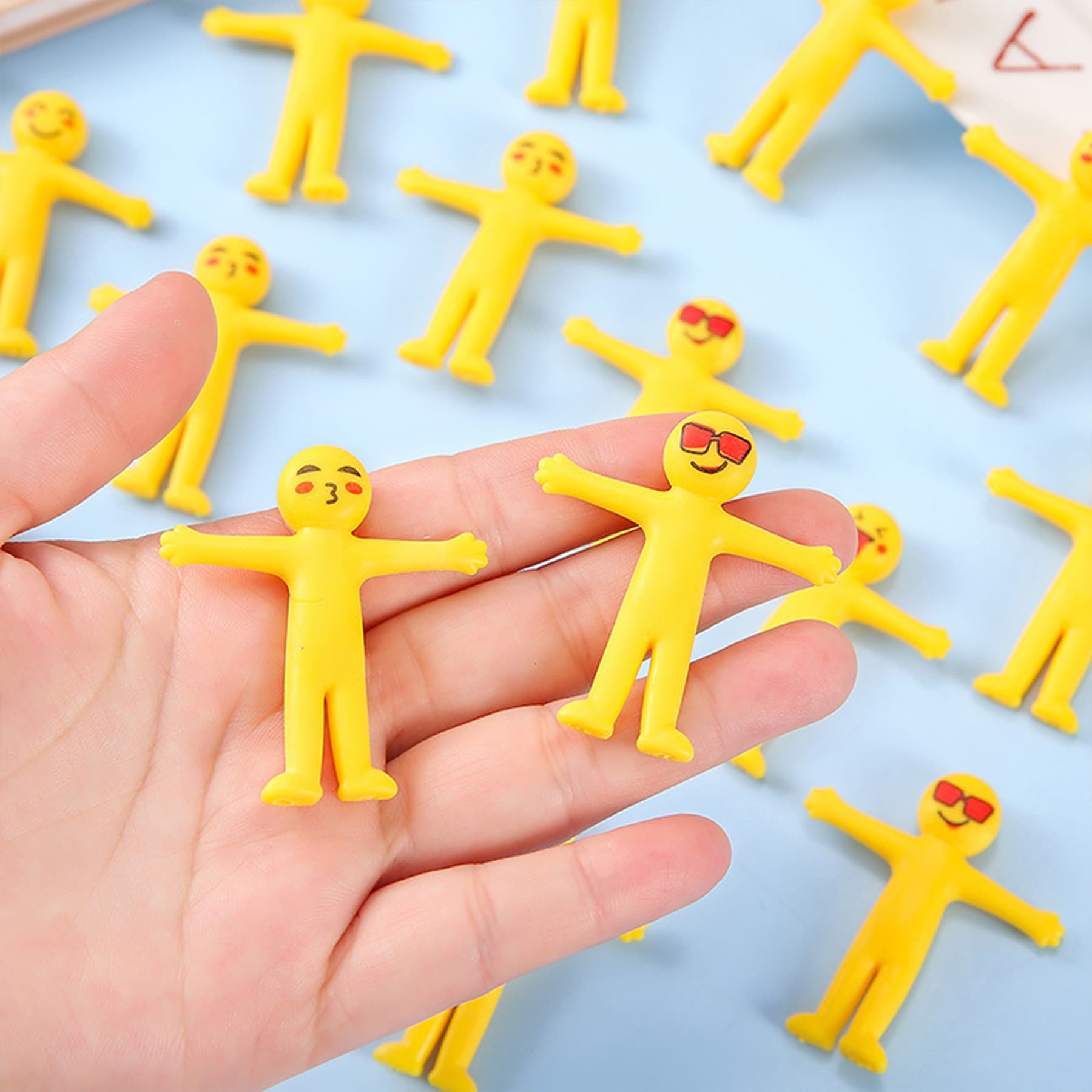Creative Stress Relief Toys - Stretchable Yellow Characters